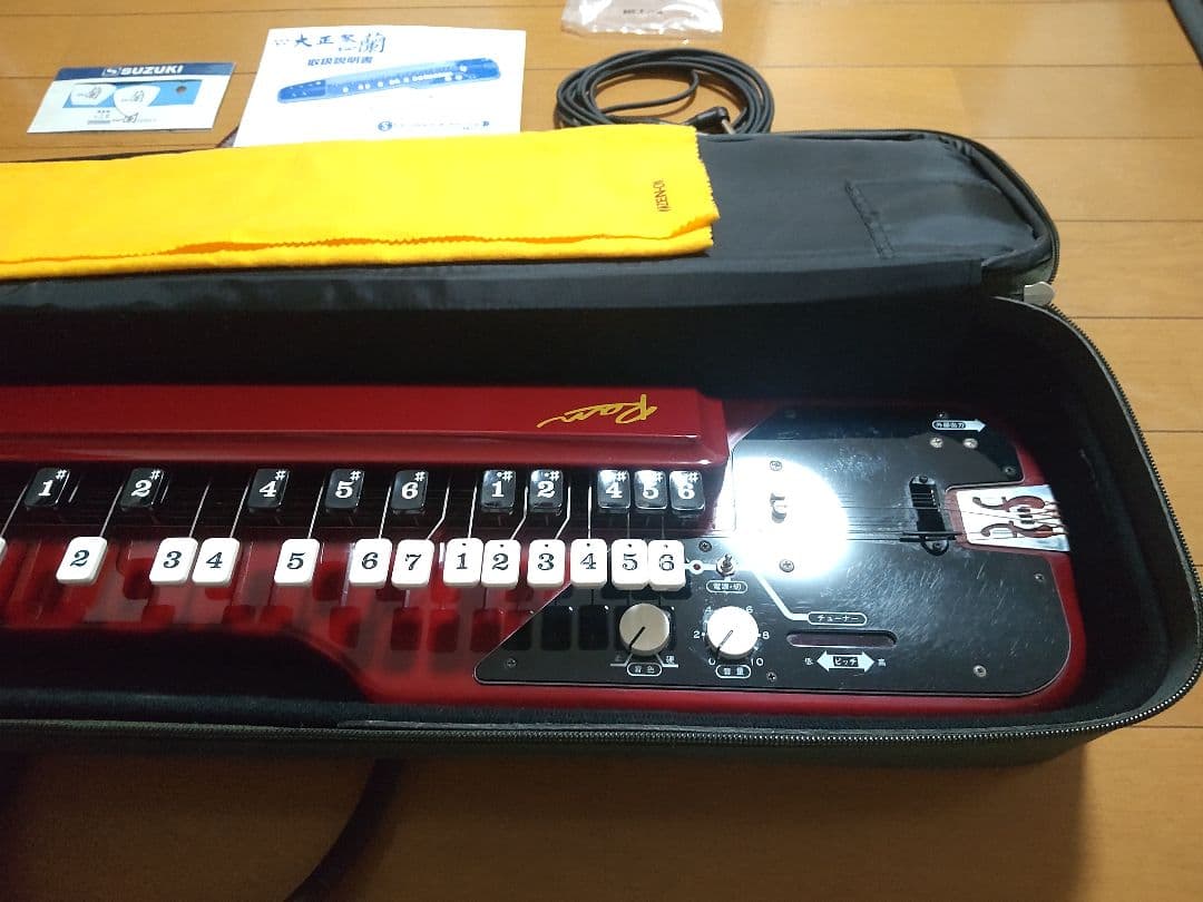 中古超美品　初心者オール６点セット❮エレキ大正琴　蘭　他５点 ❯