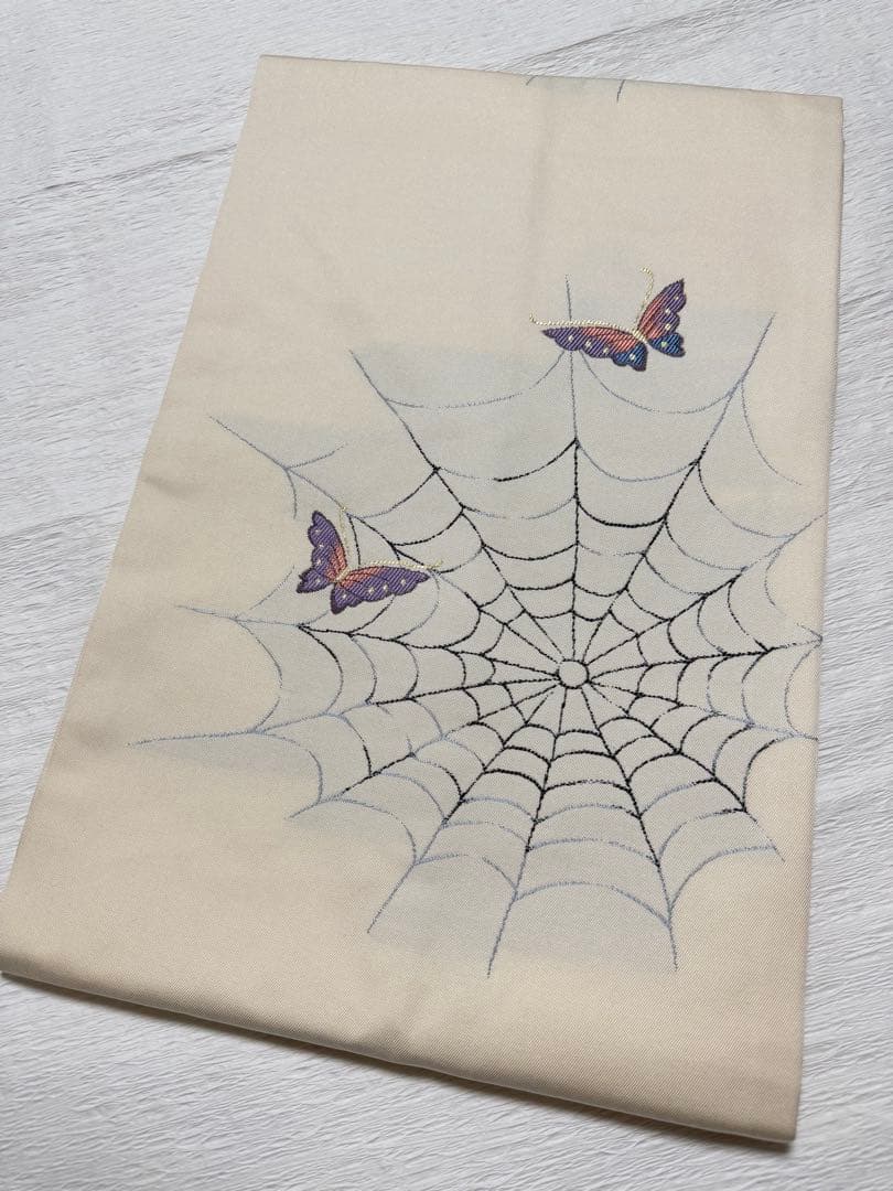 m-20 名古屋帯 クモの巣と蝶の刺繍 西陣織 正絹 未使用極美品