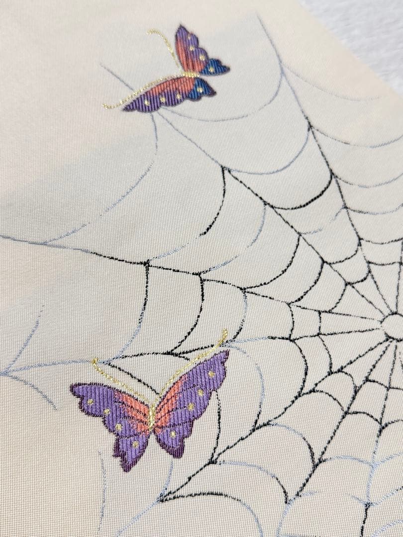 m-20 名古屋帯 クモの巣と蝶の刺繍 西陣織 正絹 未使用極美品
