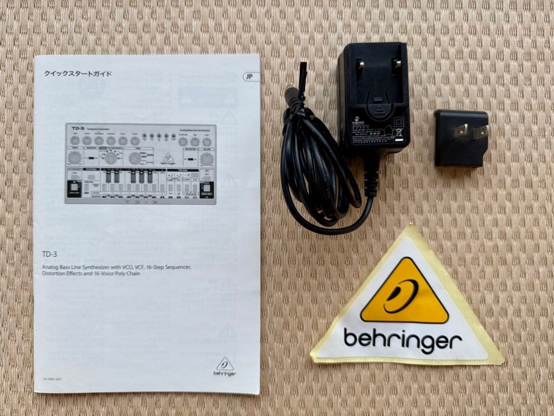 Behringer TD-3 アナログベースラインシンセサイザー