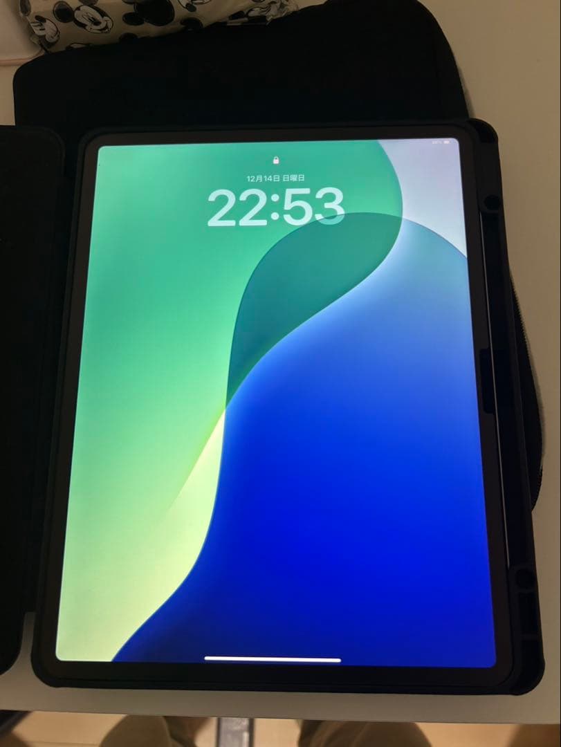 iPad Air 13-inch 本体