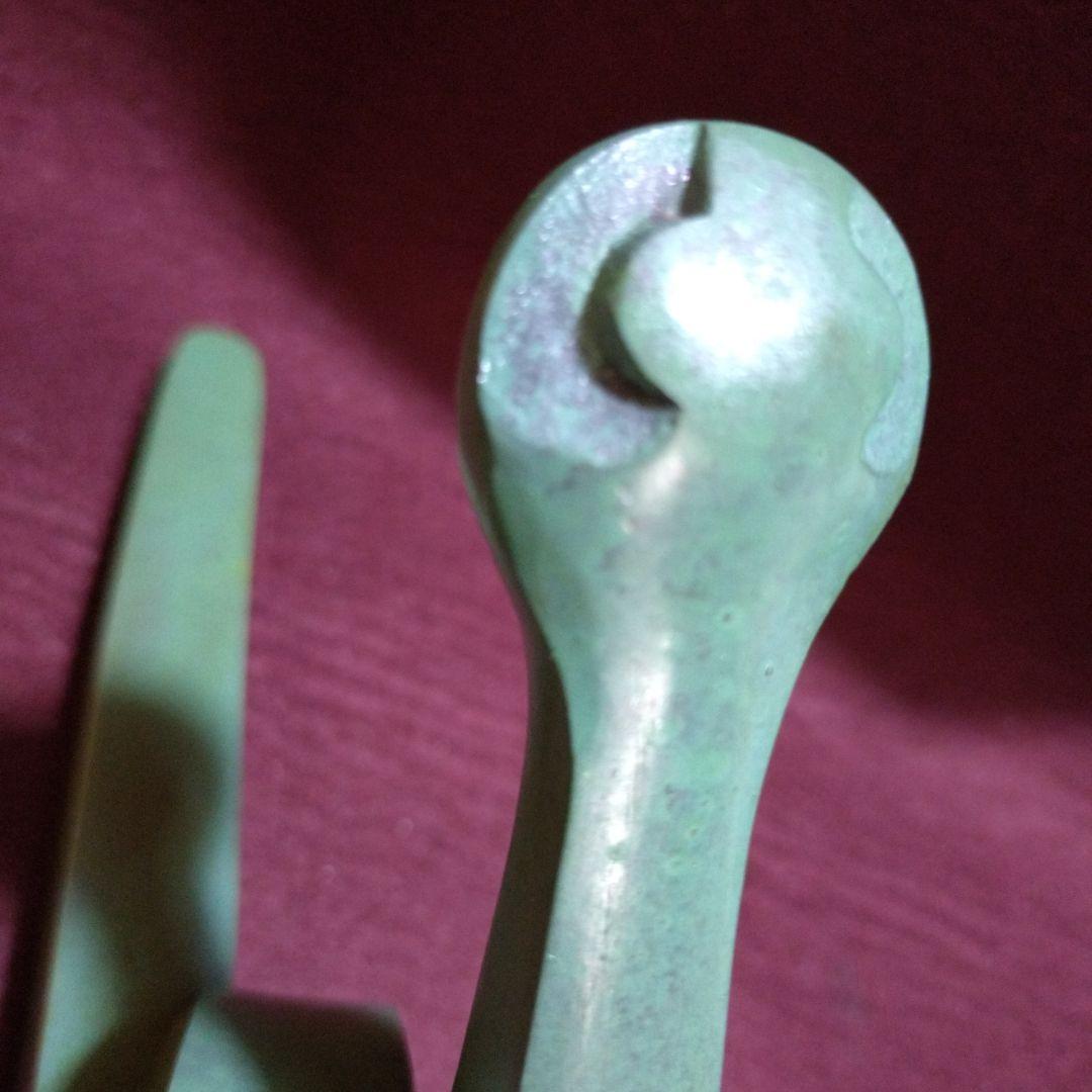 高岡銅器　干支置物　開運招福 「富貴・巳」三枝惣太郎 作