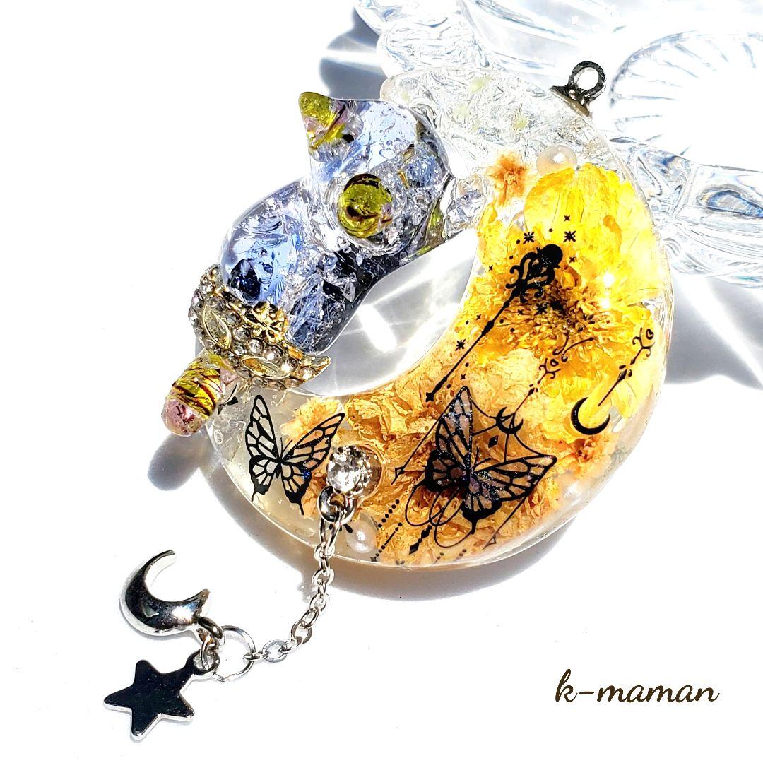 やっちゃん 　　ガラス・天然石レジンネックレス　オルゴナイト　ハンドメイド