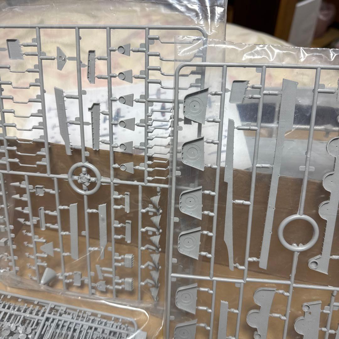 大鳳 1/350 プラモデル未組立