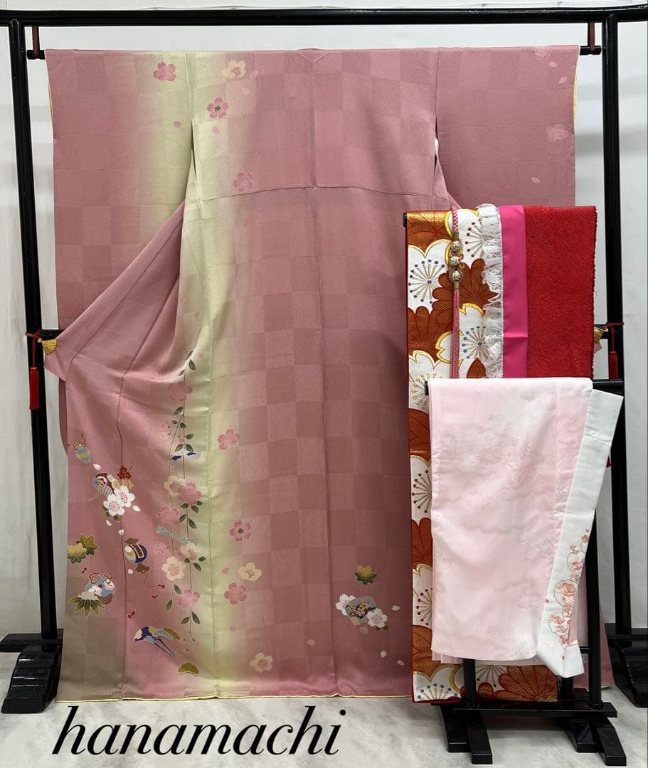 大特価　振り袖　フルセット　長襦袢付　ピンク　桜　梅　金彩加工　661
