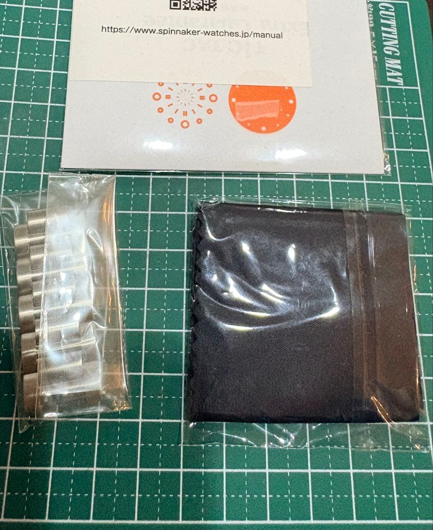 m*p様 Spinnaker CAHILL 自動巻き時計 ダイバーズウォッチ