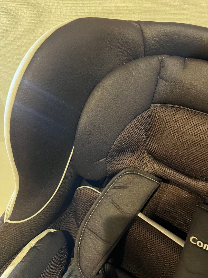 Combi チャイルドシート ネルームlite ef