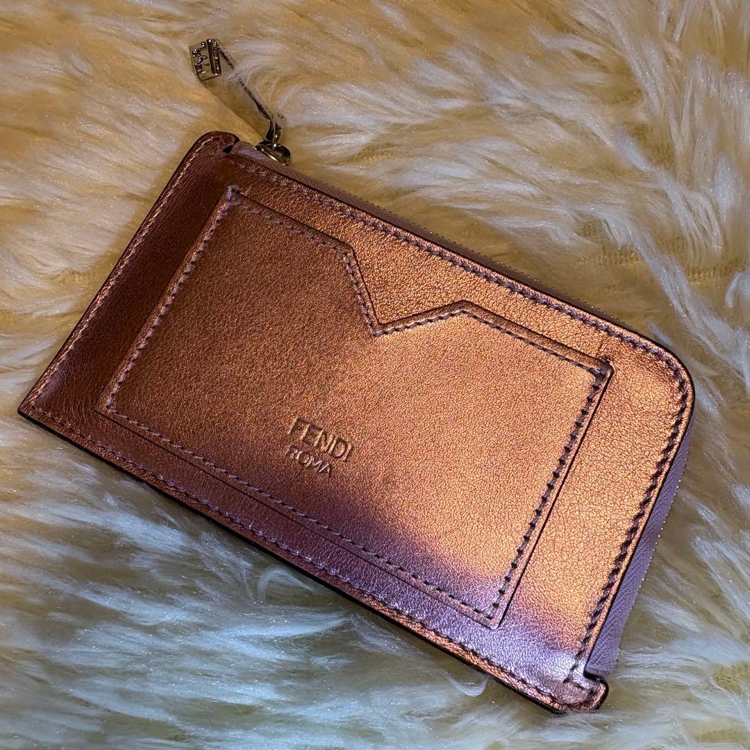 極美品 FENDI FFダイヤモンド フラグメントケース ラミネート 小銭入れ