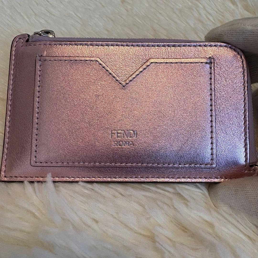 極美品 FENDI FFダイヤモンド フラグメントケース ラミネート 小銭入れ