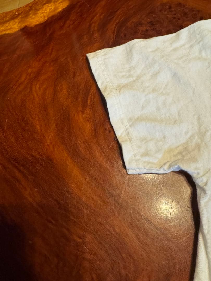 ワンダイレクションGILDAN白正規オリジナルツアーT、Mコピーライト入り