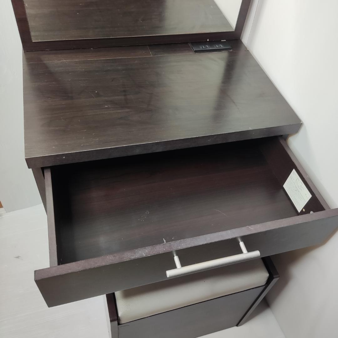 ニトリ　一面鏡ドレッサー　５９×３９×１１３　ブラウン　レトロ