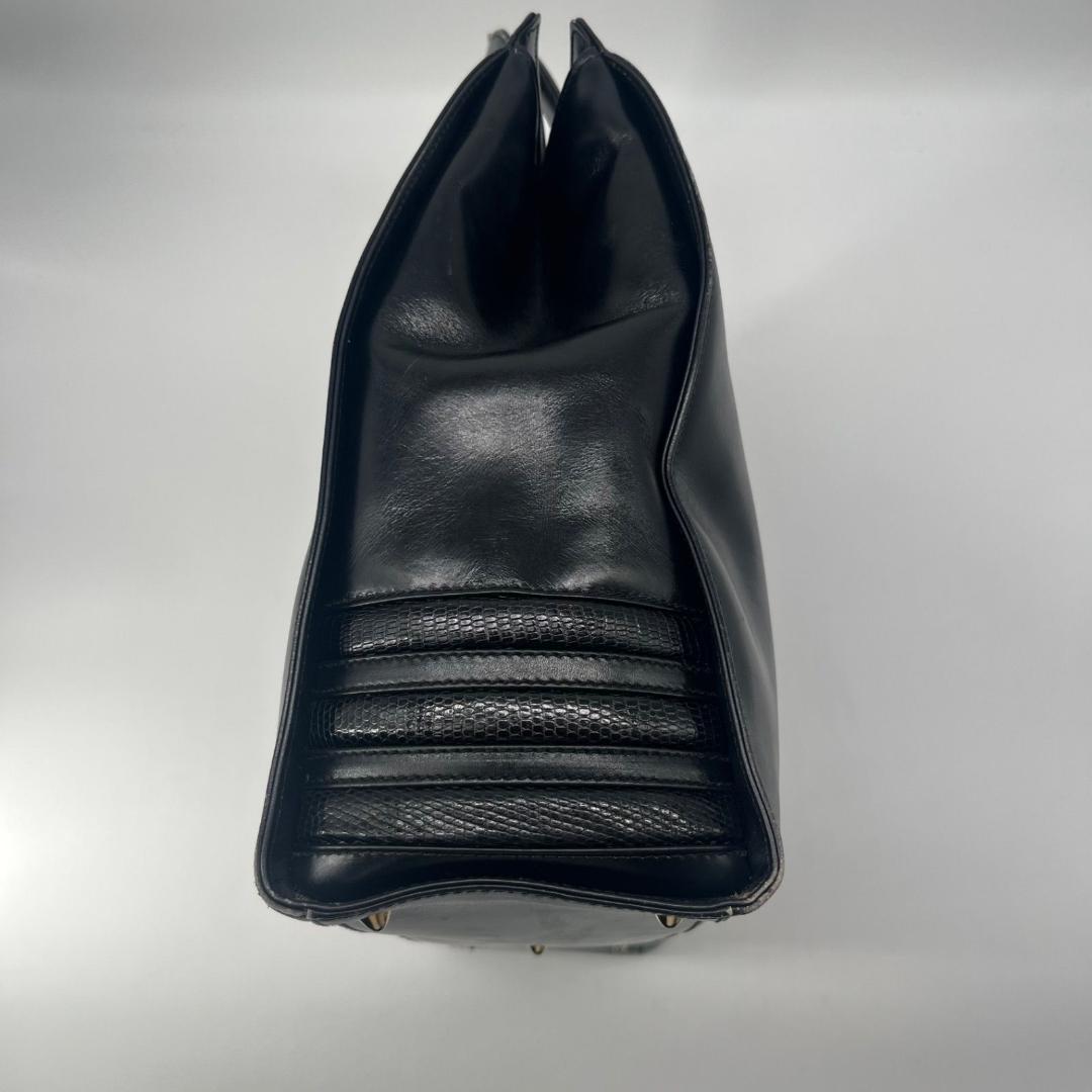 13971✨グッチ ハンドバッグ レザー フラップ 黒 ブラック