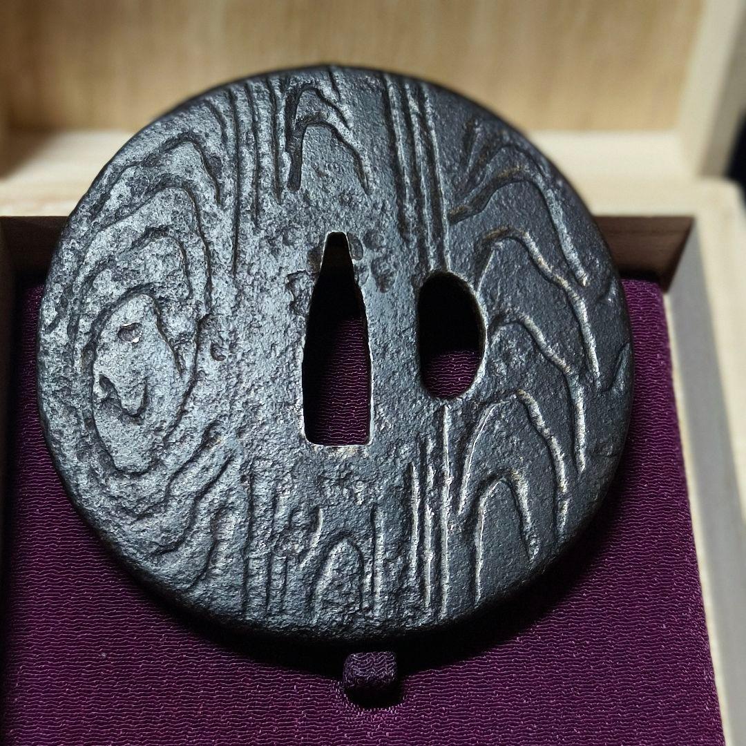 刀剣美術 日本刀鍔 尾張法安 山水文 江戸骨董 鉄地 無銘 コレクター放出珍品