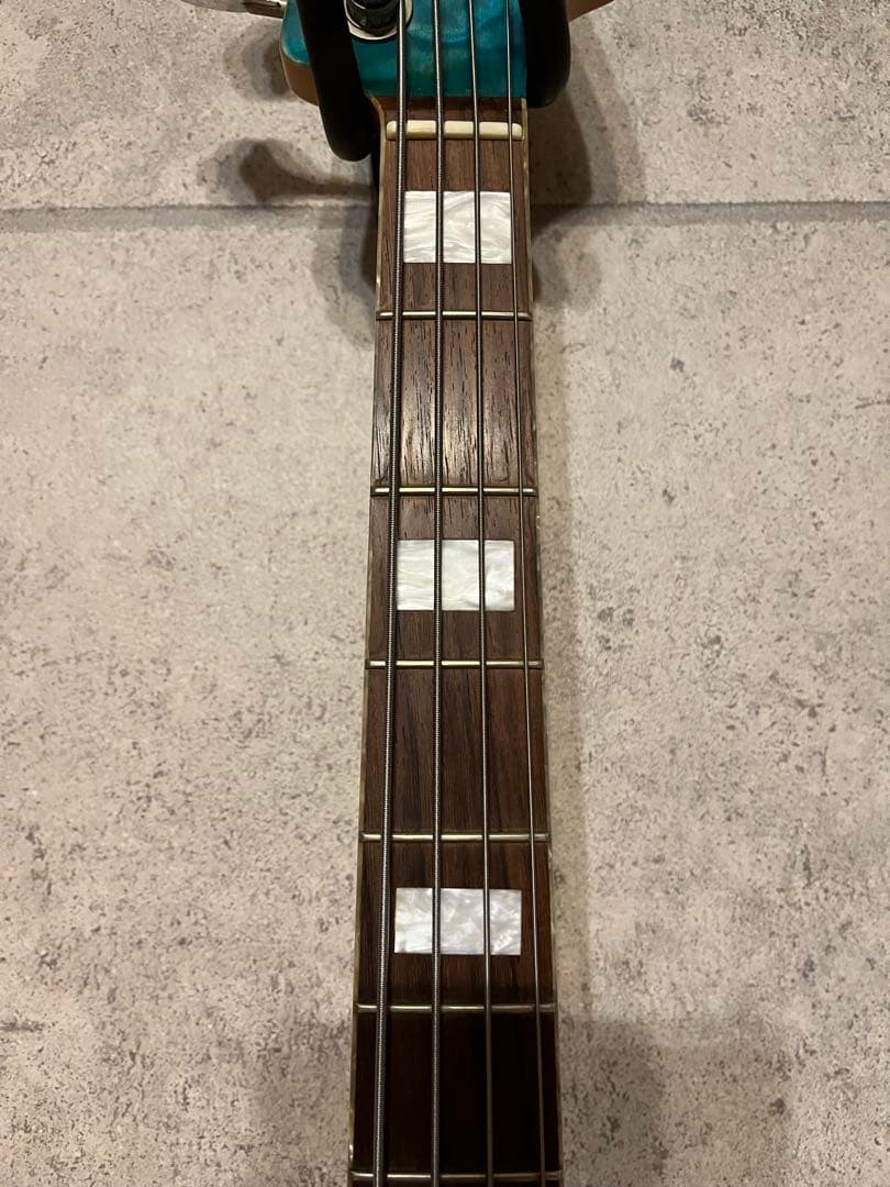 ベース　バッカスBacchus WL-007 R AQB