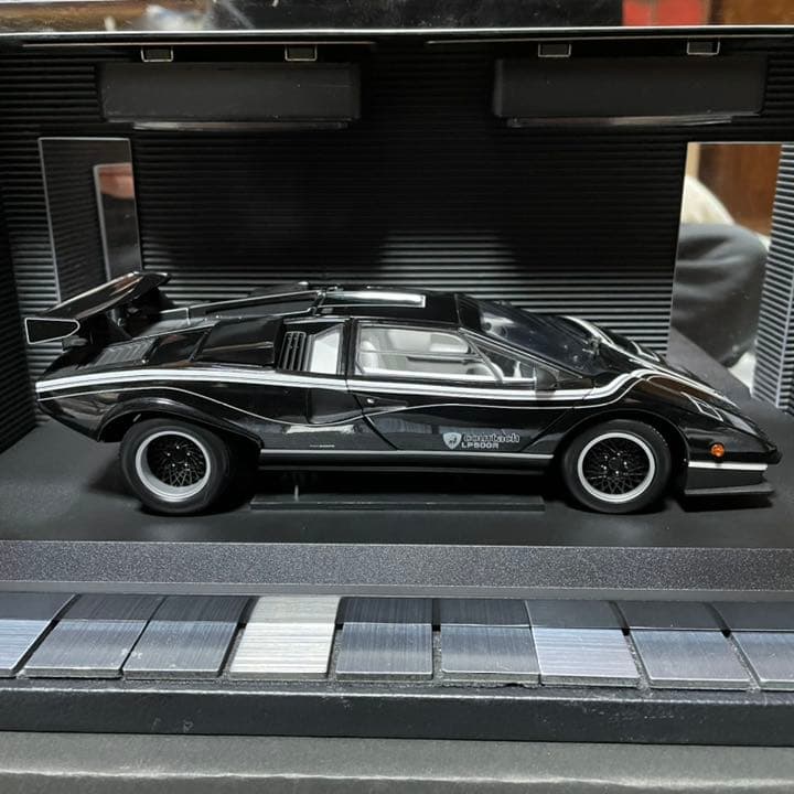 激レア絶版未展示品　京商 1/18 ランボルギーニ カウンタック LP500 R