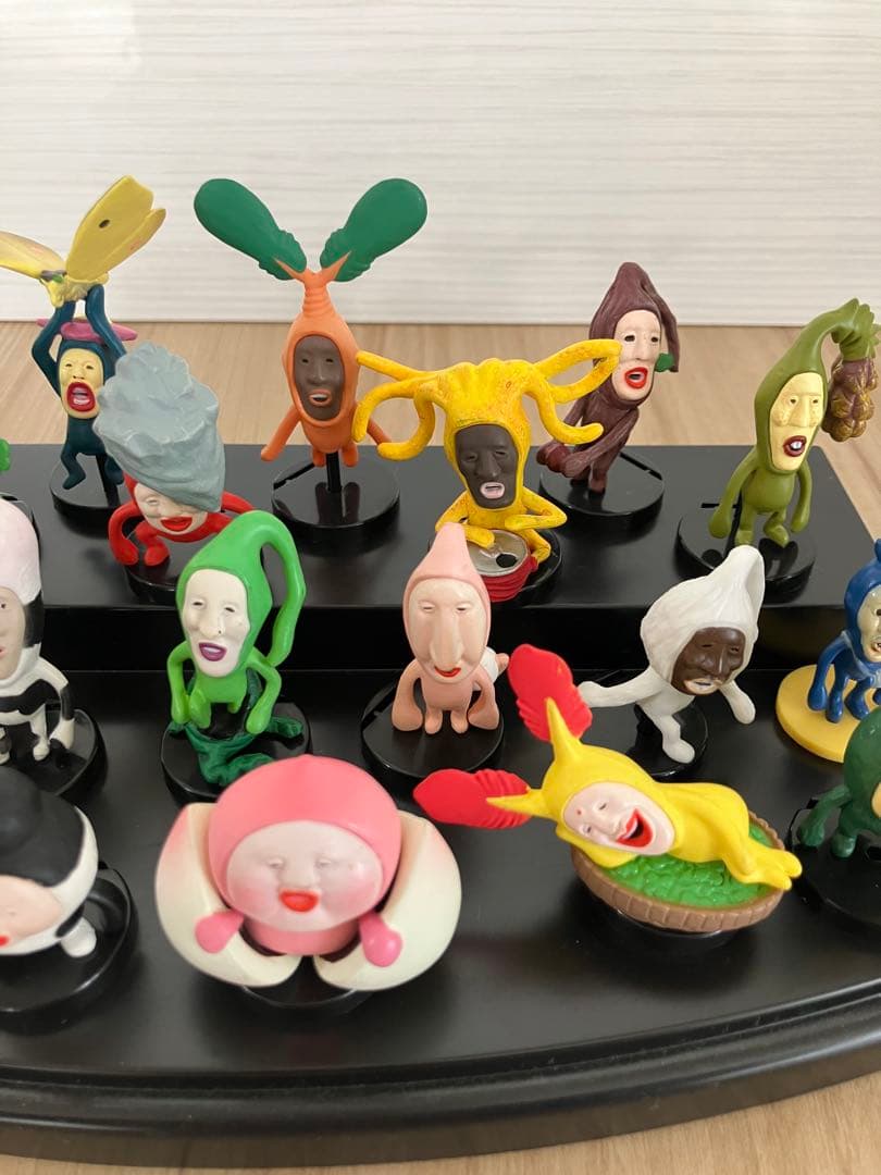 こびとづかん カバヤ　フィギュア19体 ジャンク品