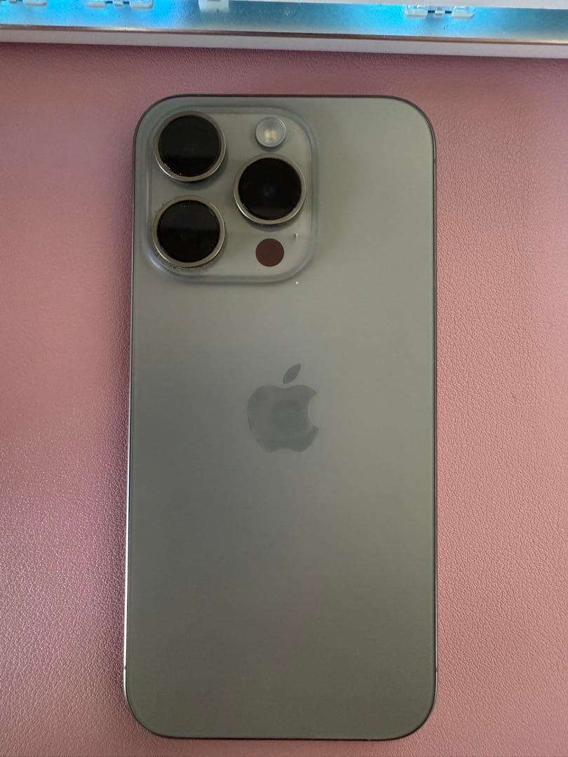 ✨ iPhone15Pro 256GB ナチュラルチタニウム ✨