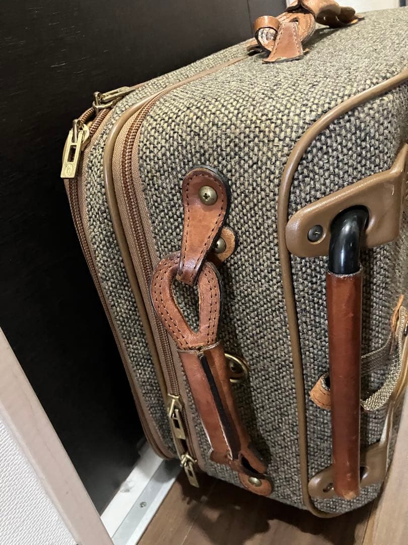 ハートマン•スーツケース