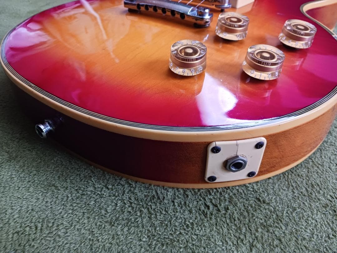 グレコ（GRECO ）ギター　レスポール EG600