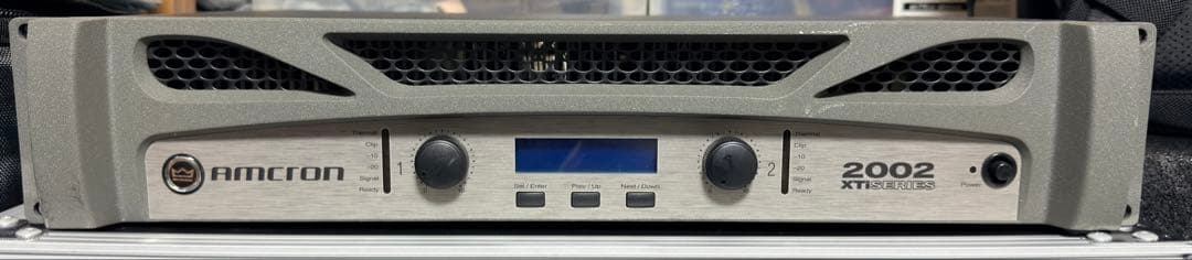 CROWN XTi 2002 450W×2 ステレオパワーアンプ 動作品