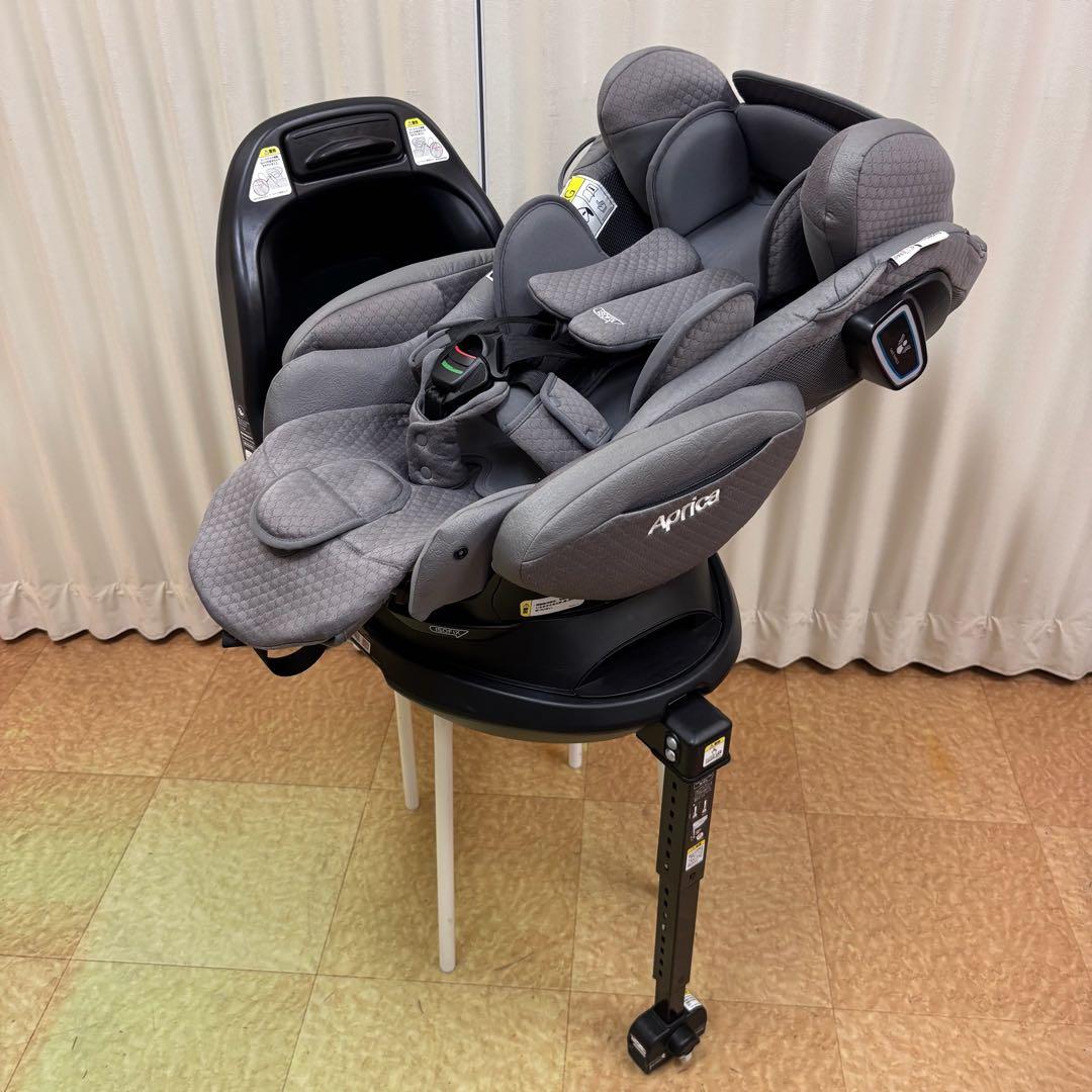 アップリカ　フラディア　グロウ　ISOFIX　プレミアム　360°セーフティ