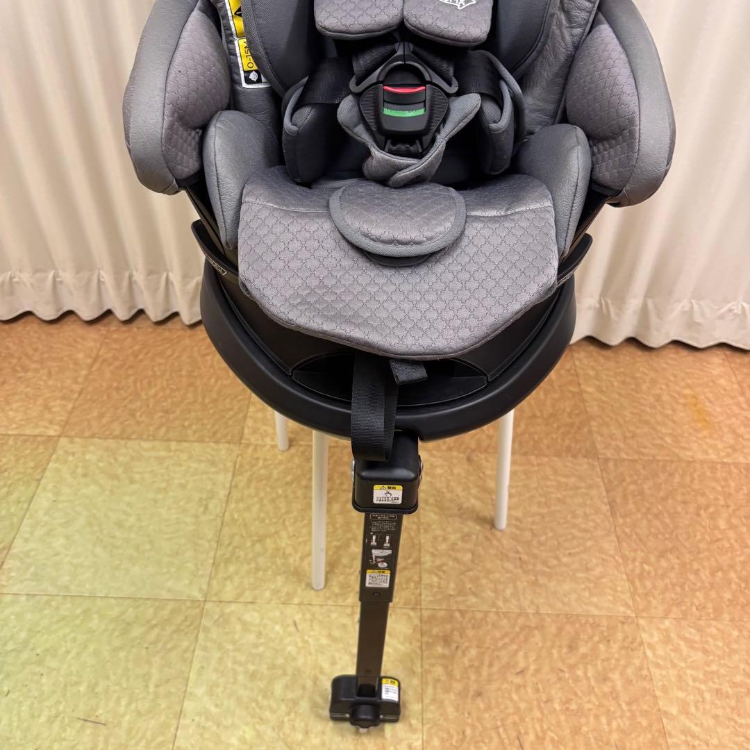 アップリカ　フラディア　グロウ　ISOFIX　プレミアム　360°セーフティ