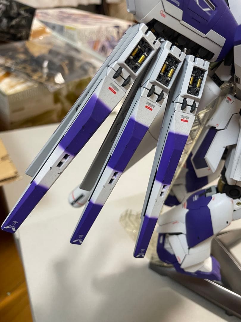 【全塗装、完成品】MG 1/100 Hi-νガンダム Ver.Ka