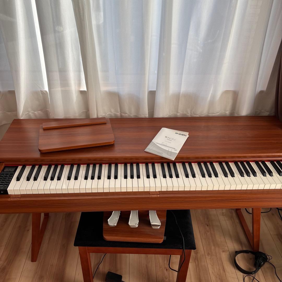 デジタルピアノ 61鍵 ウッド調　RHEIRIN 美品