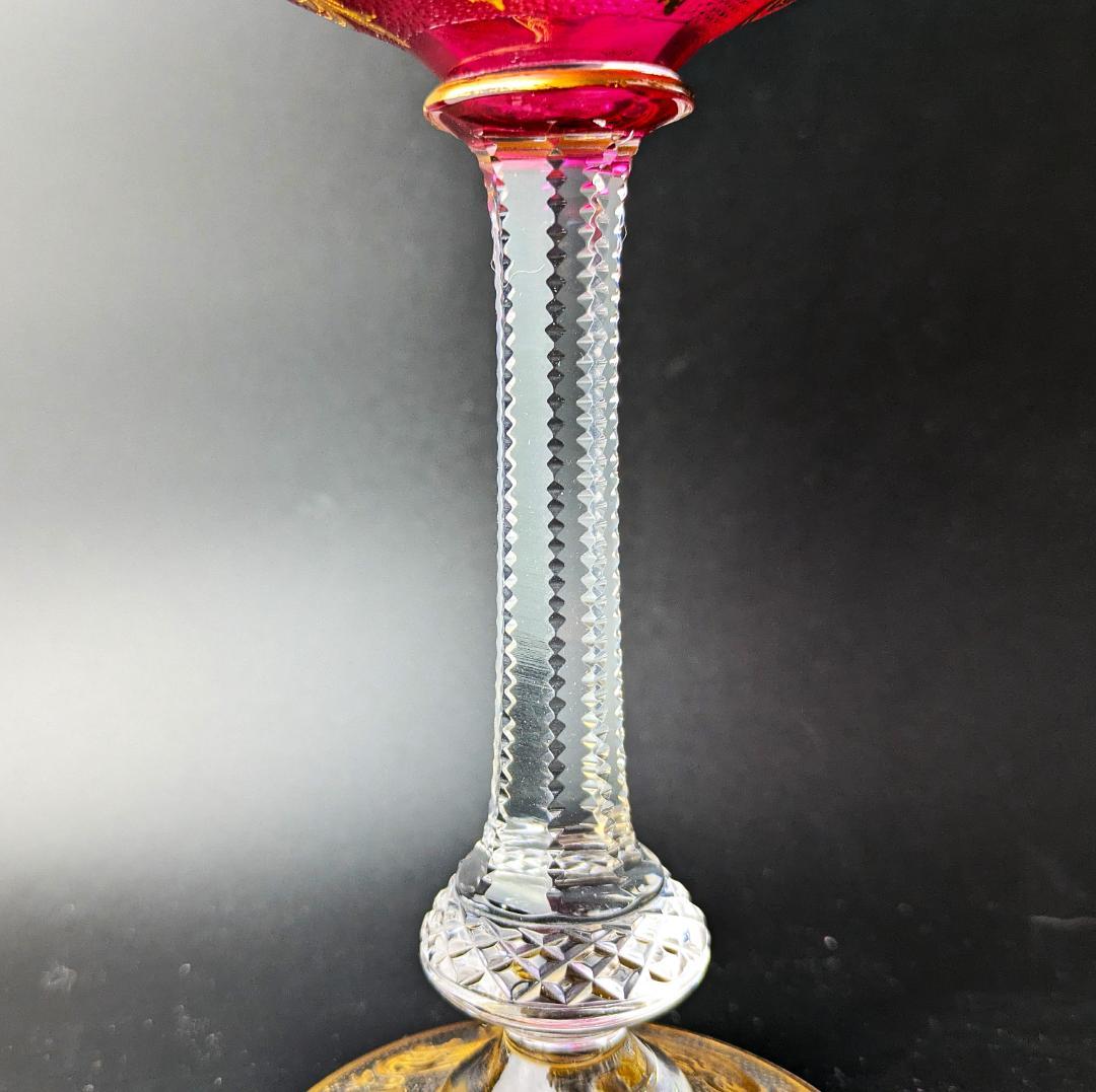 ゴージャスペア★ルビーレッド 17㎝ 金彩 多面カットステム グラス フランス