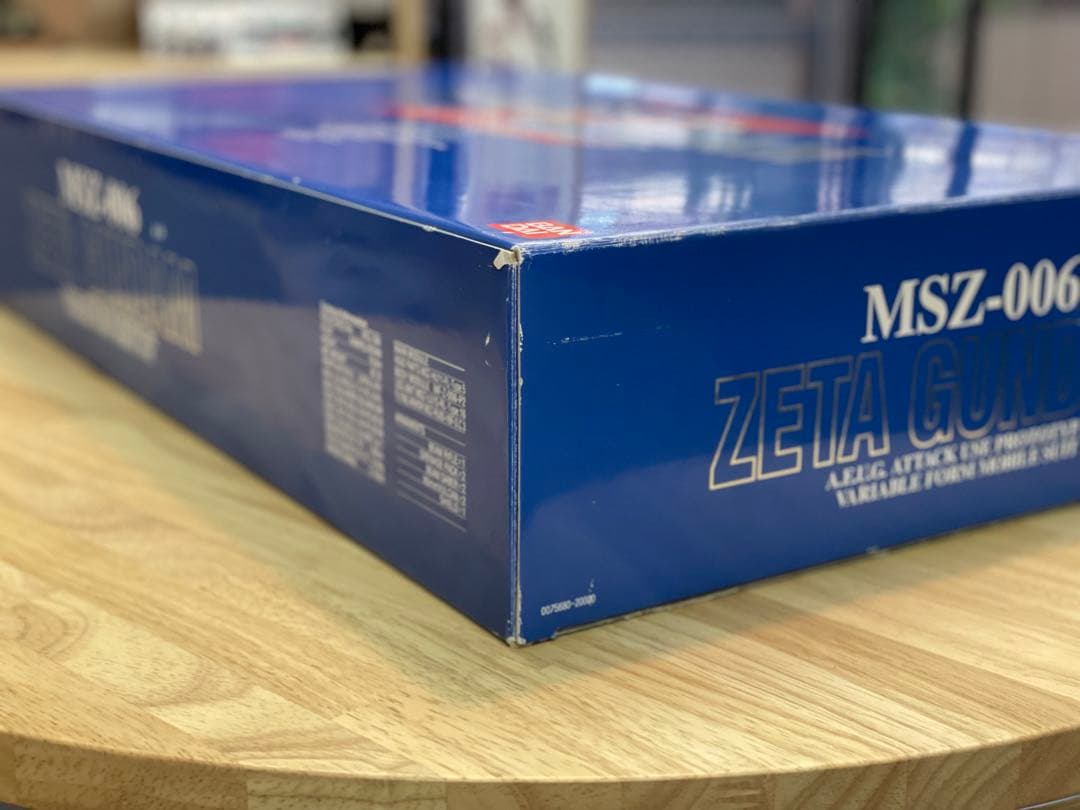 PG 1/60 Zガンダム　パーフェクトグレード　ゼータガンダム