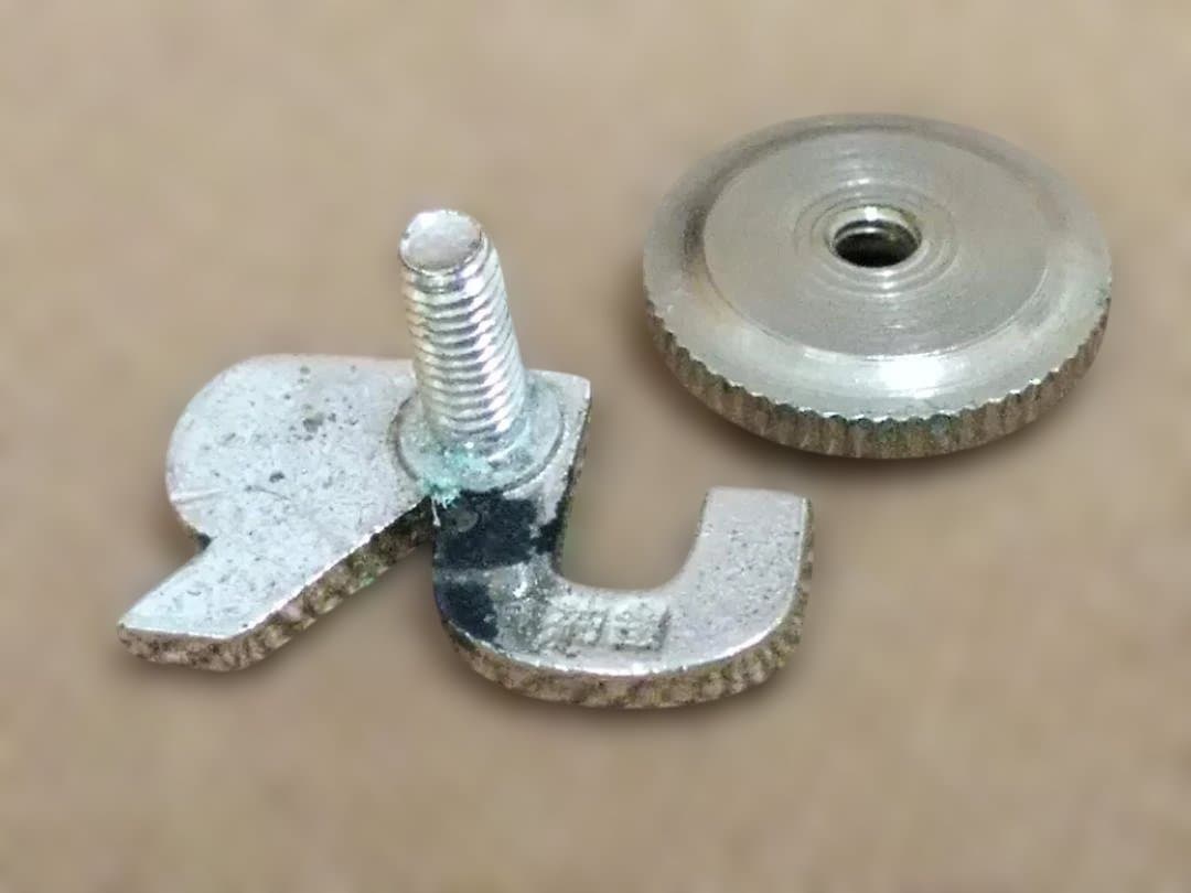 新品未使用 JR東日本 東日本旅客鉄道株式会社 純銀製 襟章 徽章 社章サボ方向