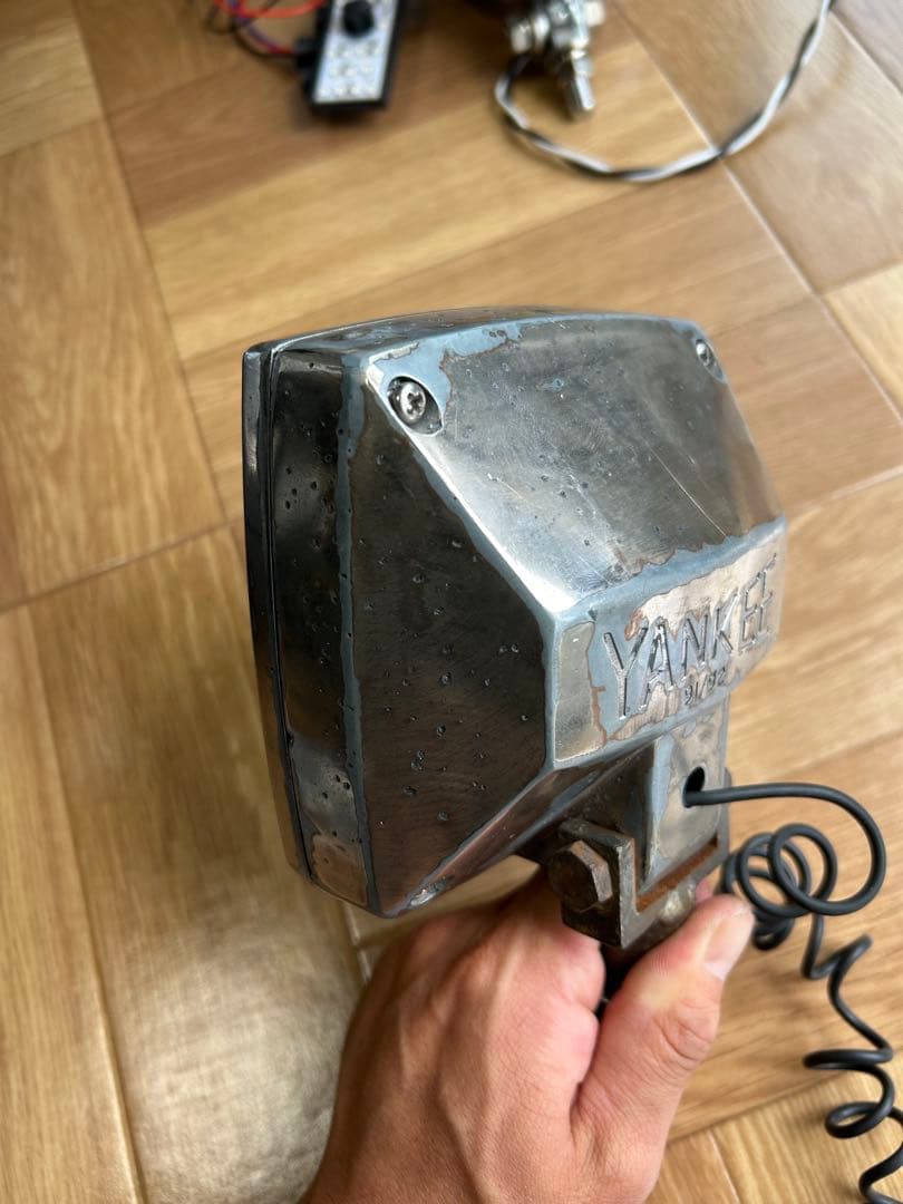 YANKEE 91/92 スクエアライト イエロー