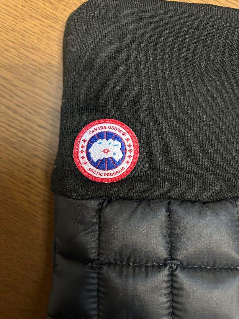 カナダグース　キルティング手袋