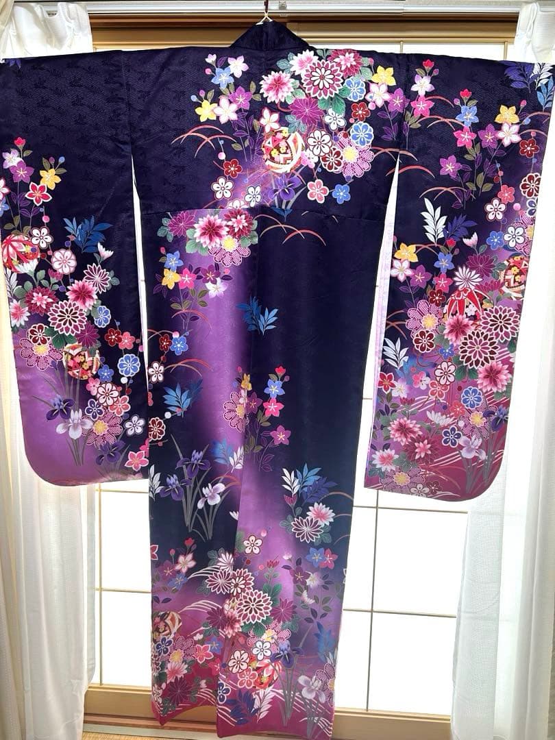 【美品】華やかな紫色の振袖　1度使用　足袋（未使用）