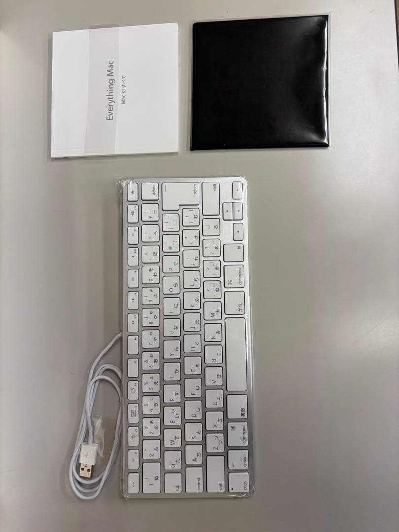 Apple純正 有線キーボード　未開封