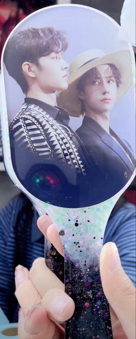 肖戦 王一博 超大レジンエアークッション付きヘアブラシ　4点セット❣️0109