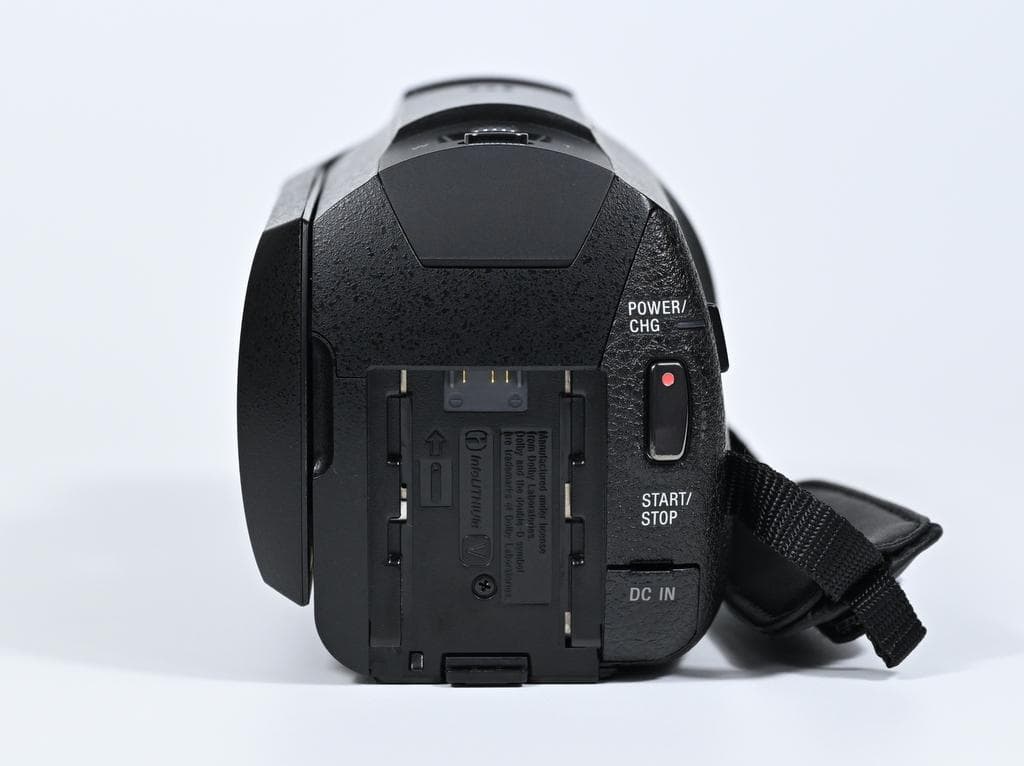 【超美品】 ソニー　SONY FDR-AX45 デジタル4Kビデオカメラ