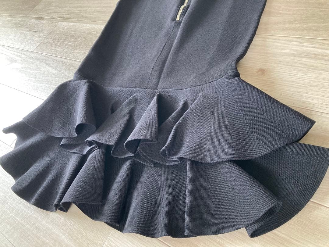 シソラス　SYSORUS タイトラッフルニットスカート36 ☆美品☆