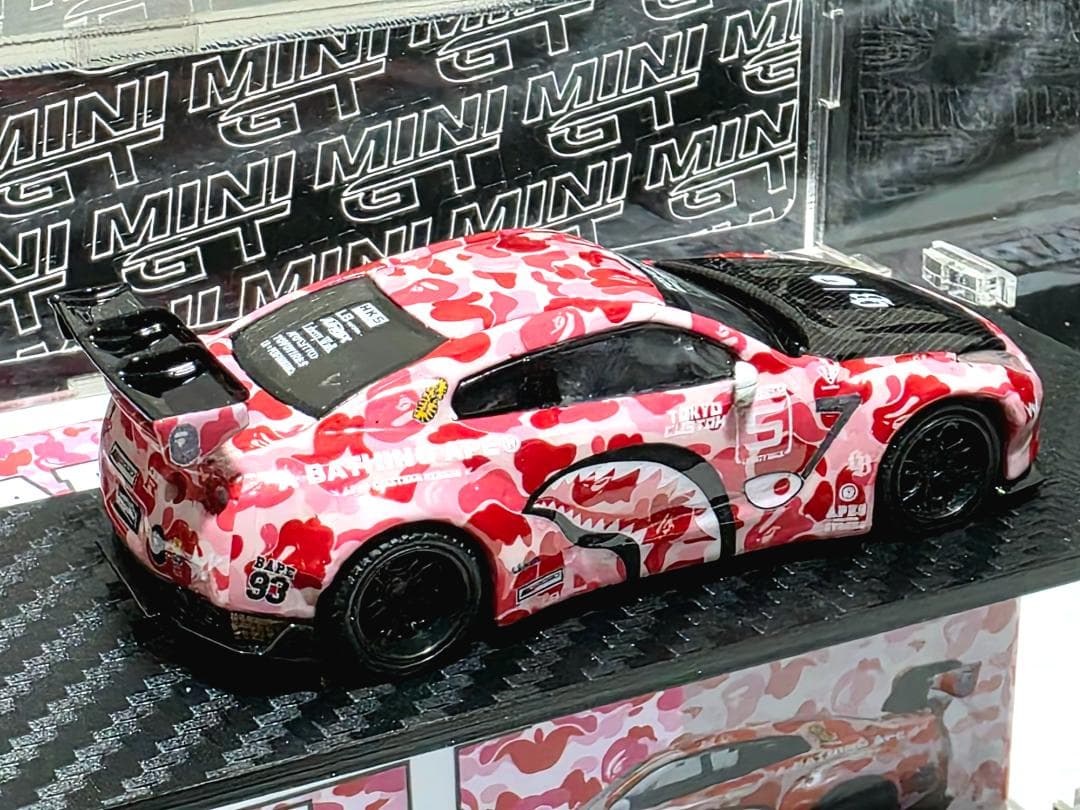 限定 LBWK Mini GT BAPE 日産 R35 + ケース付き