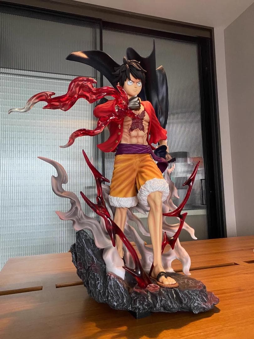 美品ワンピース 、ルフィ 鬼ヶ島 マント ガレージキット フィギュア