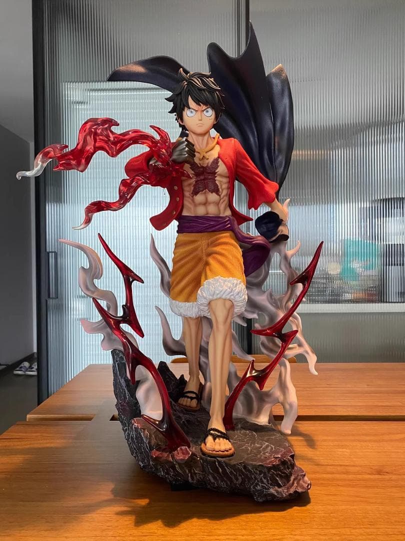 美品ワンピース 、ルフィ 鬼ヶ島 マント ガレージキット フィギュア