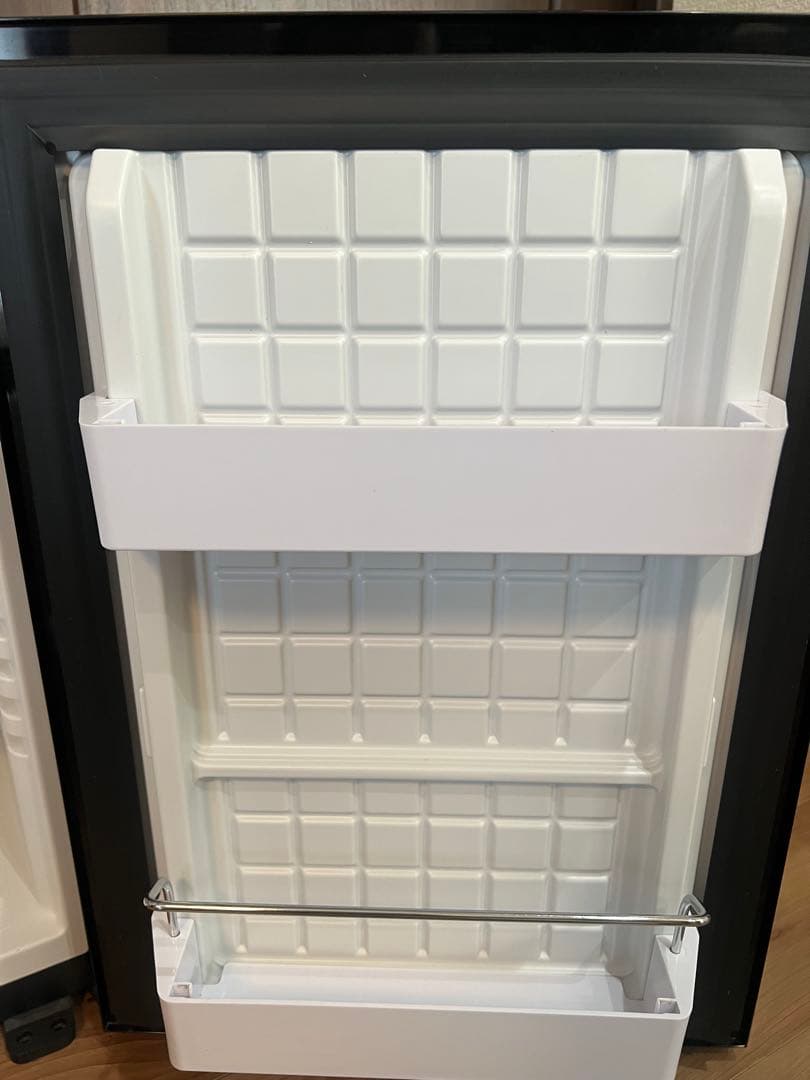 三ツ星貿易 冷蔵庫 ML-40G ブラック