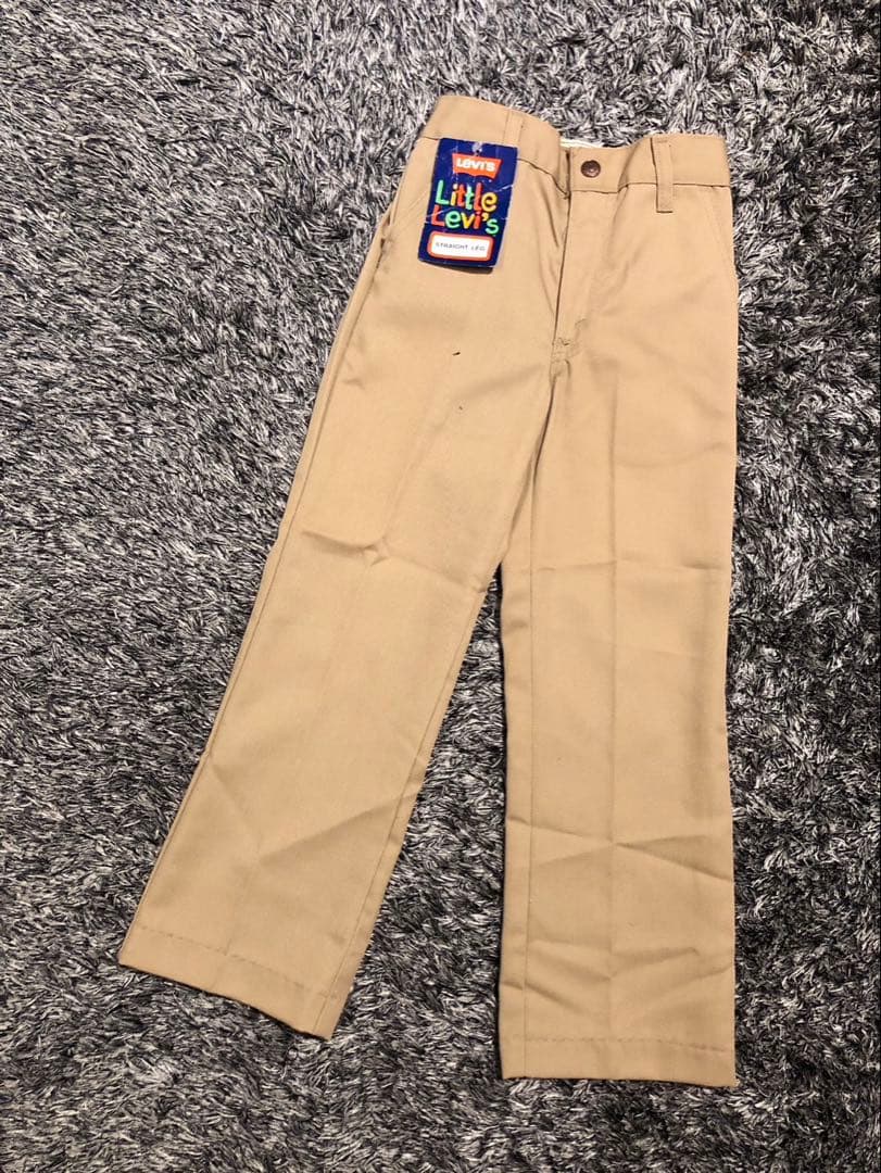 乙「フォロー割引してます」 【新品未使用】Levi’s キッズ70年代