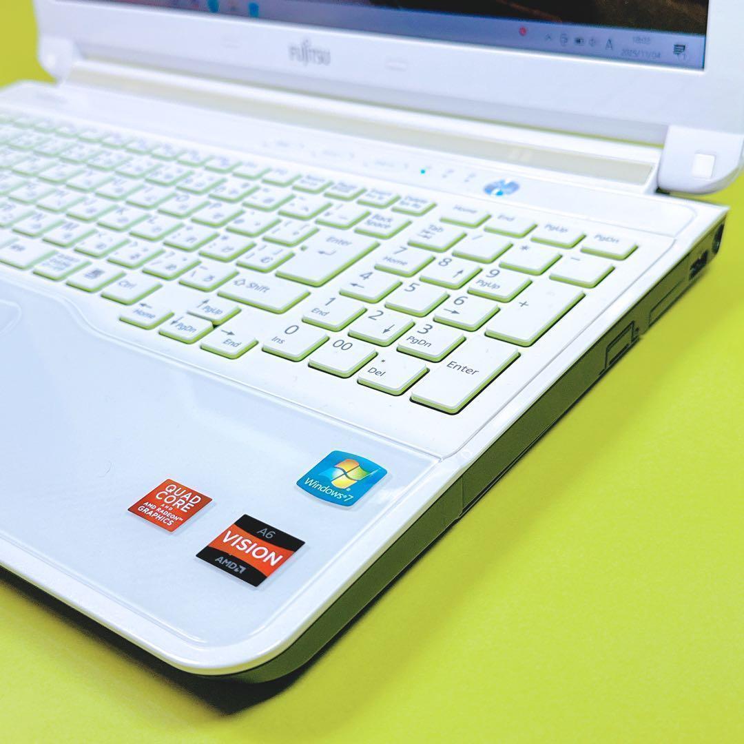 新品SSD1TB⭐️16GB カメラ付きノートパソコン オフィス 富士通 白