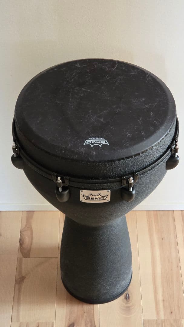 Remo ジャンベ Black Earth 14インチ ケース付 倍音対策済み