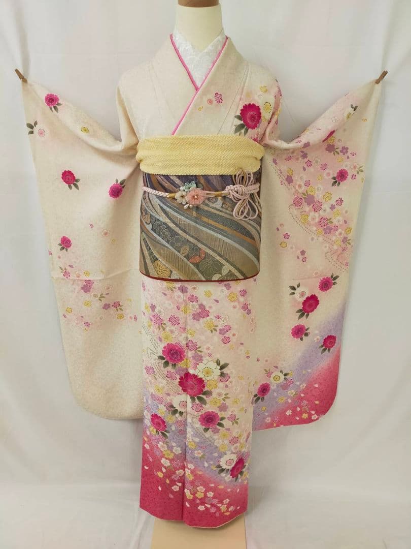 売約済み【Princess- Style】★★正絹　振袖セット(振袖長襦袢)★★