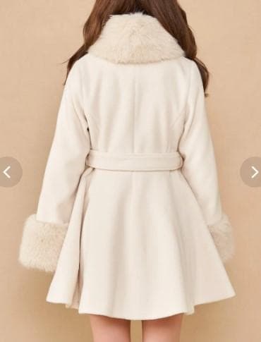 ダーリッチ　Darich　ウエストベルトメルトンコート　FREE　アイボリー