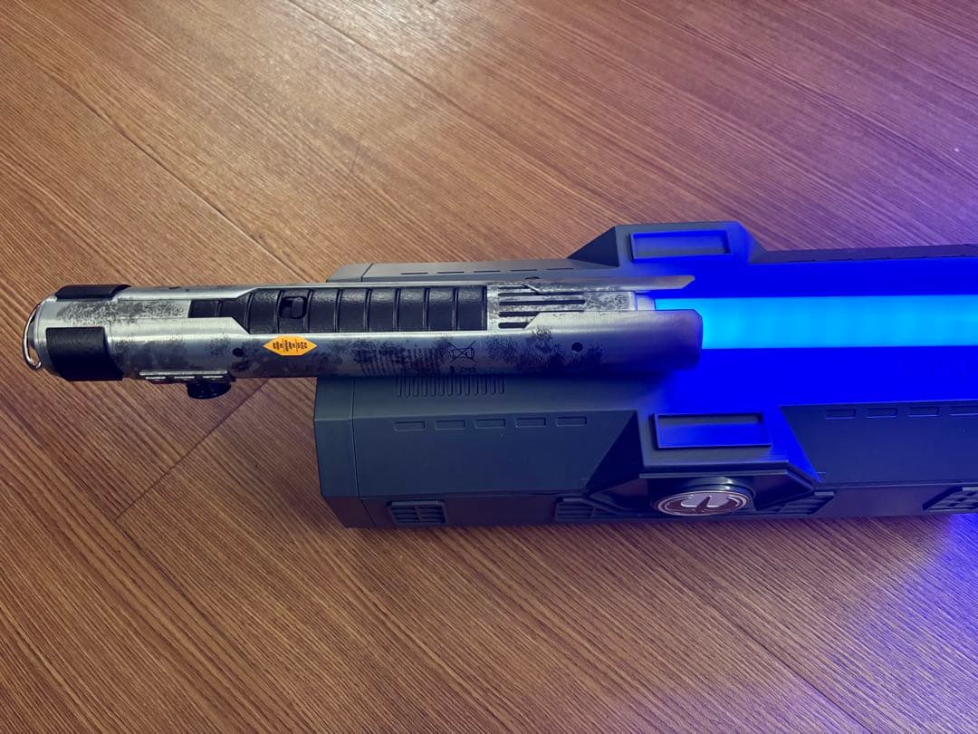 WDW ソル ギャラクシーズエッジ レガシーライトセーバー ブレード付 海外限定