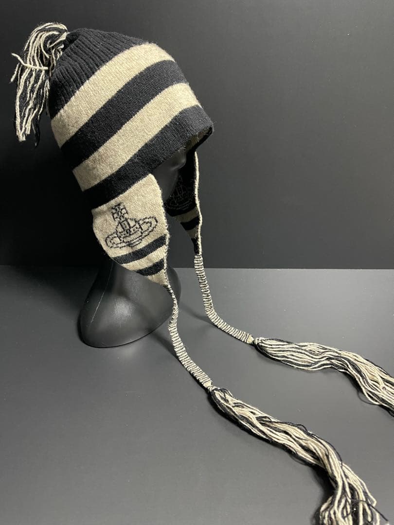 初期型★廃盤レア香椎かてぃ着用同型同色正規品★美品ヴィヴィアン耳当て付きニット帽