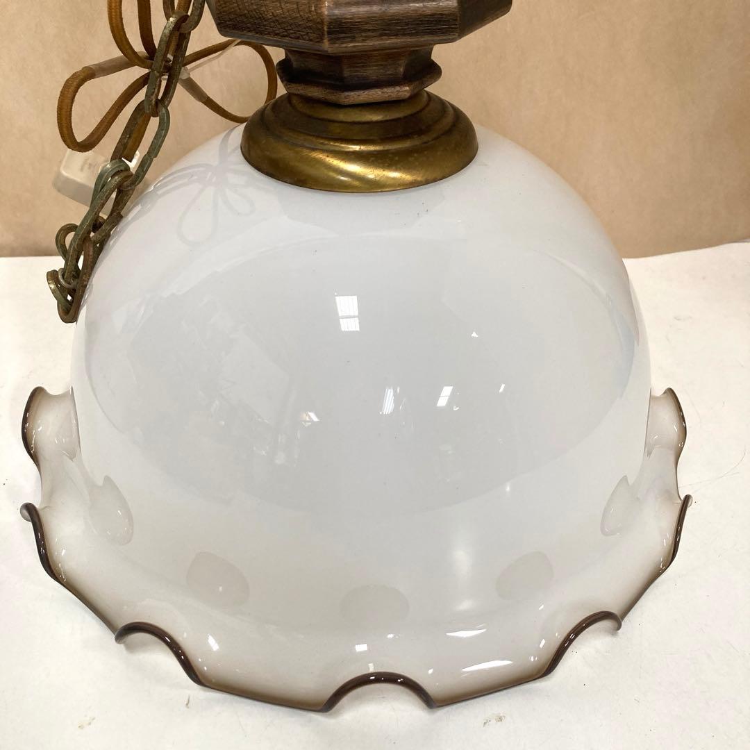 昭和レトロ　ペンダントライト　ミルクガラス　フリル　ビンテージ